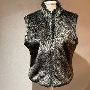 Cejon faux fur vest  medium in good used condition